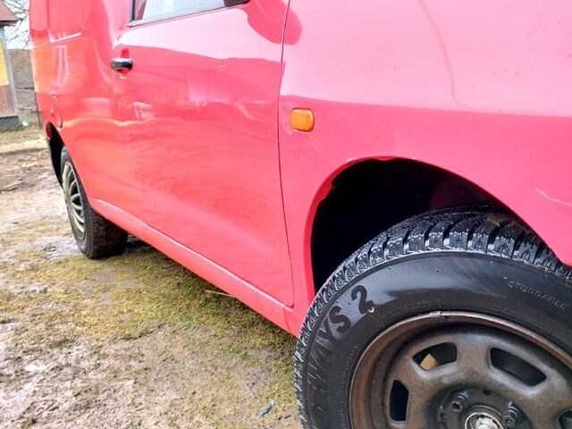 Красный Сеат Инка, объемом двигателя 1.9 л и пробегом 100 тыс. км за 2100 $, фото 1 на Automoto.ua