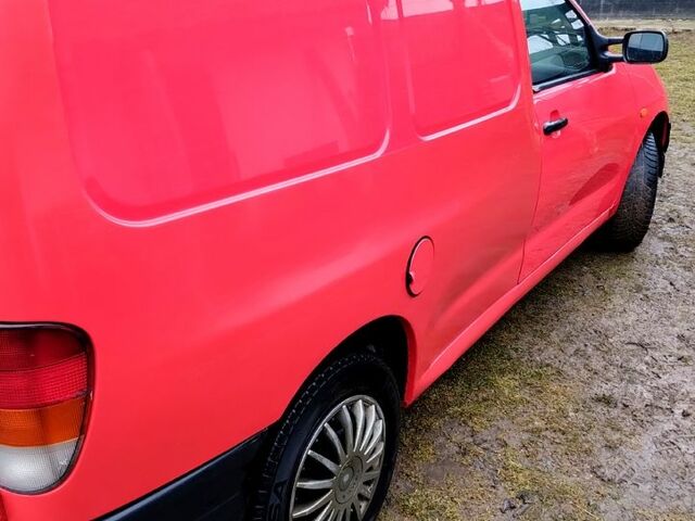 Красный Сеат Инка, объемом двигателя 1.9 л и пробегом 100 тыс. км за 2100 $, фото 3 на Automoto.ua