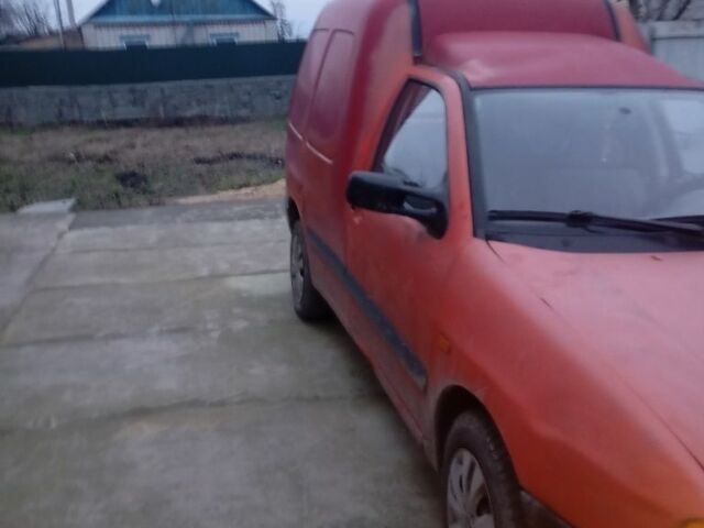 Червоний Сеат Inca, об'ємом двигуна 1.9 л та пробігом 289 тис. км за 945 $, фото 2 на Automoto.ua