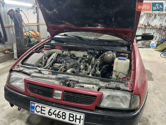 Червоний Сеат Inca, об'ємом двигуна 1.9 л та пробігом 345 тис. км за 799 $, фото 1 на Automoto.ua