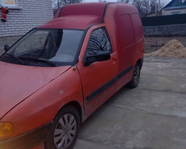 Красный Сеат Инка, объемом двигателя 1.9 л и пробегом 289 тыс. км за 945 $, фото 2 на Automoto.ua