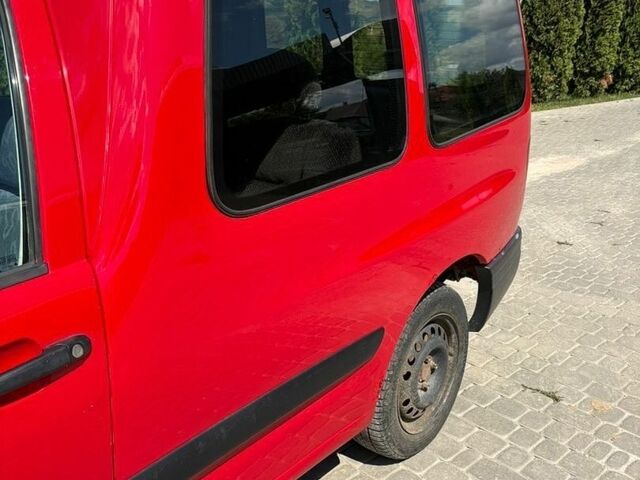 Червоний Сеат Inca, об'ємом двигуна 1.4 л та пробігом 175 тис. км за 1750 $, фото 11 на Automoto.ua