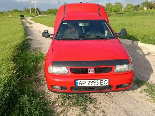Червоний Сеат Inca, об'ємом двигуна 1.9 л та пробігом 280 тис. км за 2500 $, фото 7 на Automoto.ua
