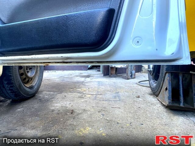 Сеат Инка, объемом двигателя 1.9 л и пробегом 400 тыс. км за 1700 $, фото 10 на Automoto.ua