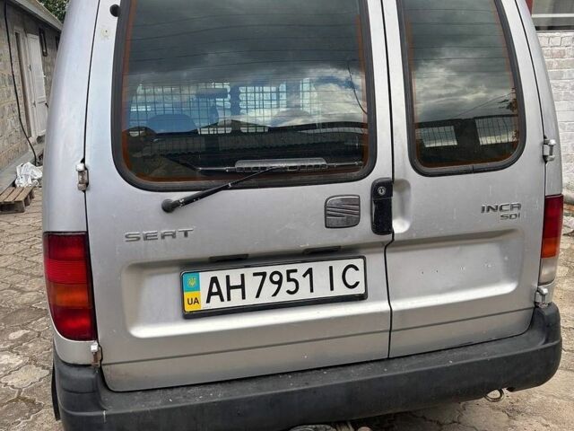 Сірий Сеат Inca, об'ємом двигуна 1.9 л та пробігом 294 тис. км за 1850 $, фото 8 на Automoto.ua