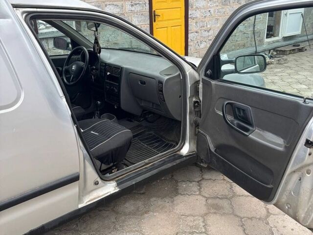Сірий Сеат Inca, об'ємом двигуна 1.9 л та пробігом 294 тис. км за 1850 $, фото 1 на Automoto.ua
