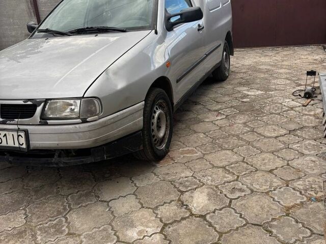 Сірий Сеат Inca, об'ємом двигуна 1.9 л та пробігом 294 тис. км за 1850 $, фото 9 на Automoto.ua