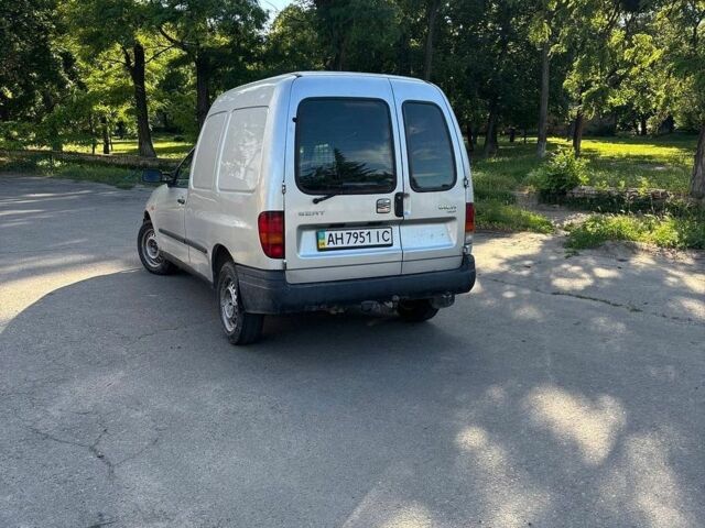 Сірий Сеат Inca, об'ємом двигуна 1.9 л та пробігом 294 тис. км за 1850 $, фото 5 на Automoto.ua