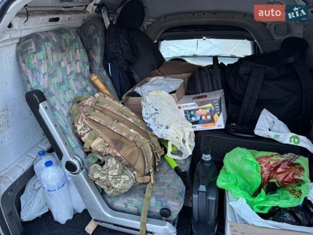 Зеленый Сеат Инка, объемом двигателя 1.9 л и пробегом 175 тыс. км за 1800 $, фото 8 на Automoto.ua