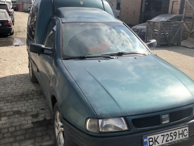 Зелений Сеат Inca, об'ємом двигуна 1.9 л та пробігом 1 тис. км за 1150 $, фото 5 на Automoto.ua