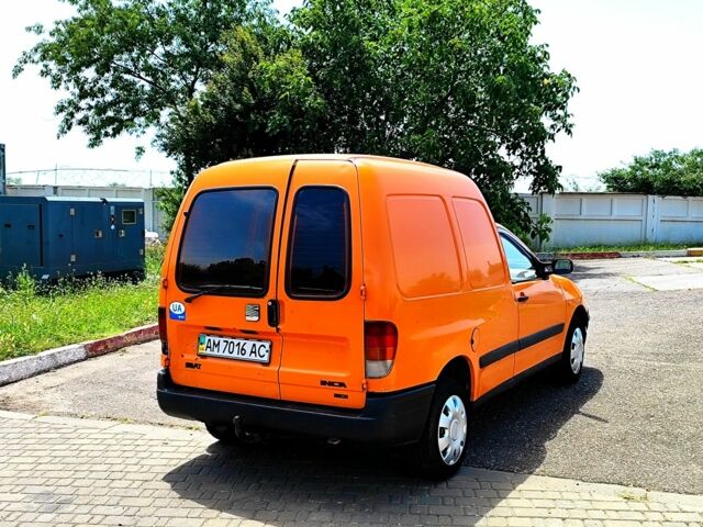 Оранжевый Сеат Инка, объемом двигателя 1.9 л и пробегом 100 тыс. км за 1300 $, фото 7 на Automoto.ua