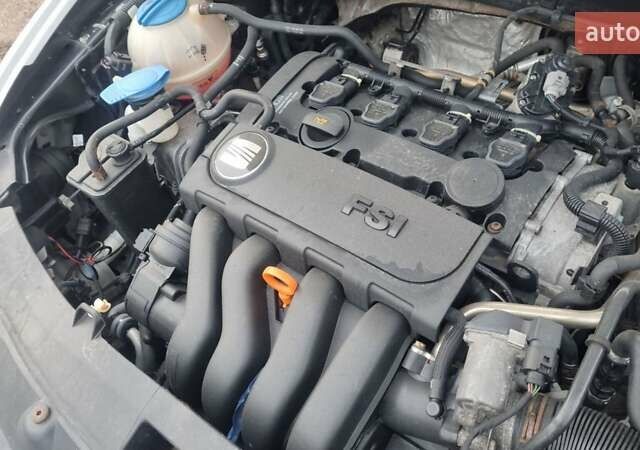 Белый Сеат Леон, объемом двигателя 2 л и пробегом 260 тыс. км за 5500 $, фото 11 на Automoto.ua