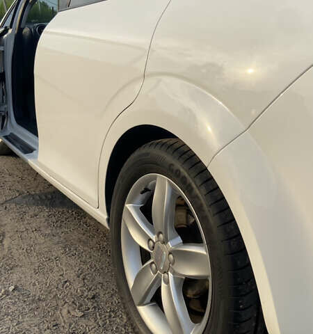 Білий Сеат Leon, об'ємом двигуна 2 л та пробігом 242 тис. км за 5900 $, фото 15 на Automoto.ua