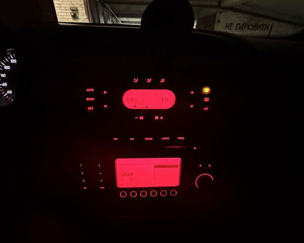 Білий Сеат Leon, об'ємом двигуна 2 л та пробігом 233 тис. км за 6500 $, фото 27 на Automoto.ua