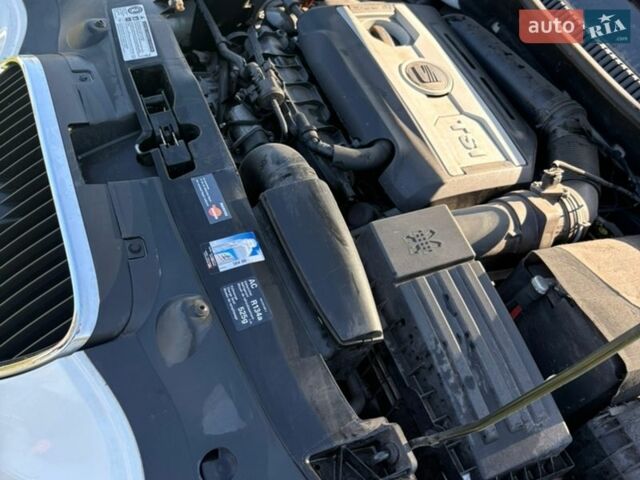Білий Сеат Leon, об'ємом двигуна 1.8 л та пробігом 173 тис. км за 6000 $, фото 6 на Automoto.ua