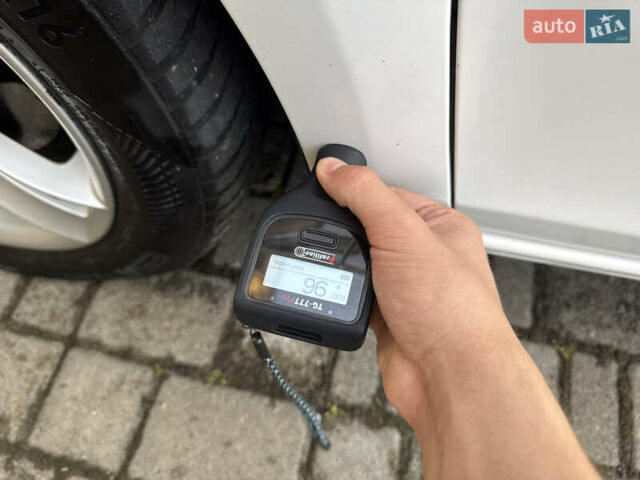 Білий Сеат Leon, об'ємом двигуна 1.8 л та пробігом 196 тис. км за 7999 $, фото 64 на Automoto.ua