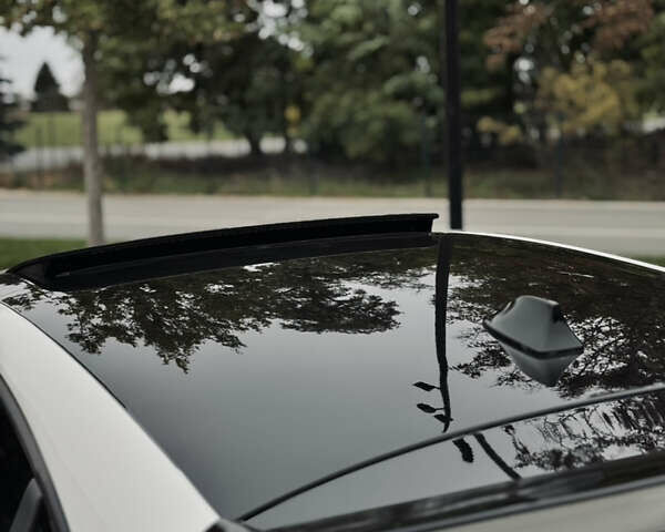 Білий Сеат Leon, об'ємом двигуна 2 л та пробігом 263 тис. км за 8699 $, фото 14 на Automoto.ua