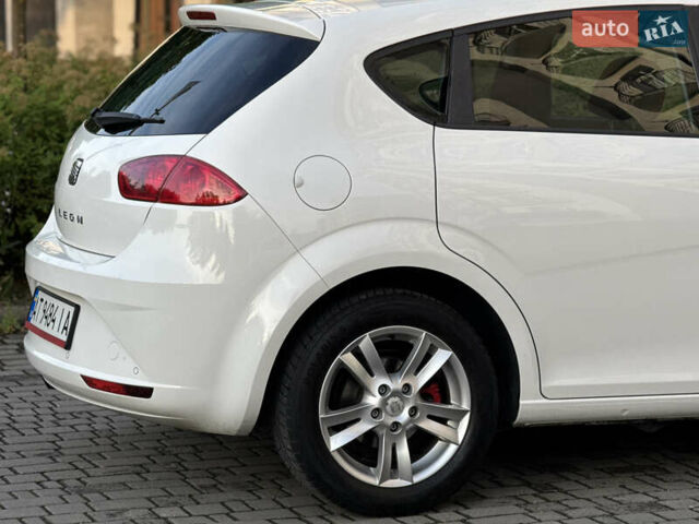 Білий Сеат Leon, об'ємом двигуна 1.8 л та пробігом 196 тис. км за 7399 $, фото 23 на Automoto.ua