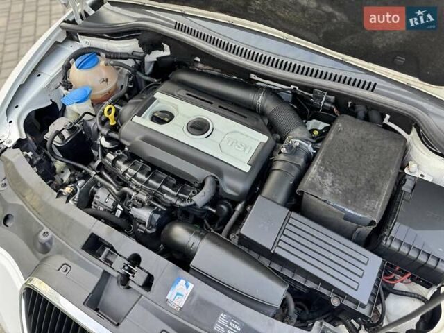 Білий Сеат Leon, об'ємом двигуна 1.8 л та пробігом 196 тис. км за 7999 $, фото 52 на Automoto.ua
