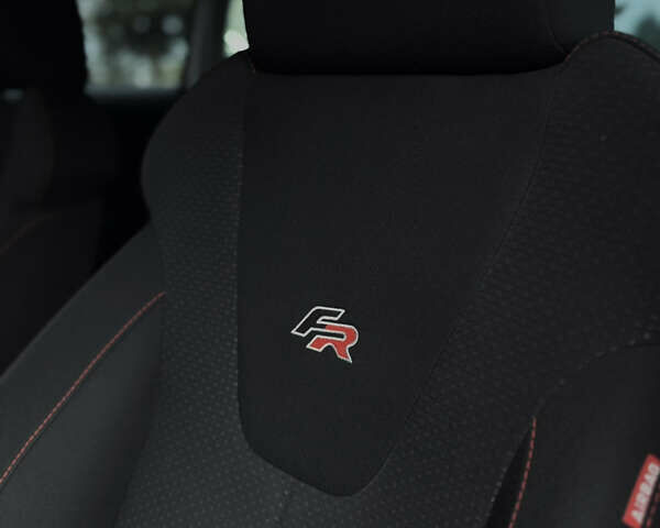Білий Сеат Leon, об'ємом двигуна 2 л та пробігом 263 тис. км за 8699 $, фото 22 на Automoto.ua