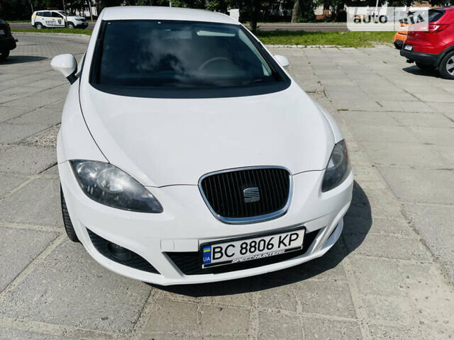 Білий Сеат Leon, об'ємом двигуна 1.2 л та пробігом 193 тис. км за 5900 $, фото 50 на Automoto.ua