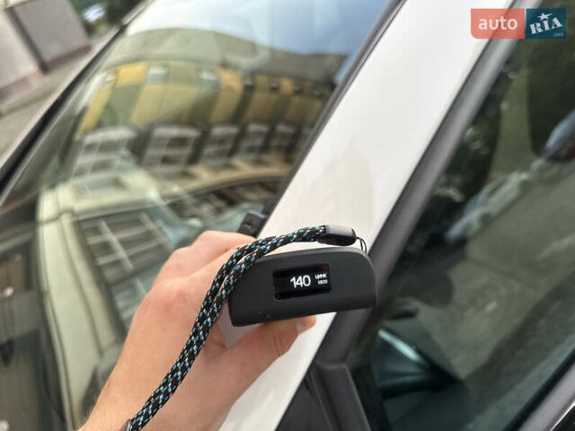 Білий Сеат Leon, об'ємом двигуна 1.8 л та пробігом 196 тис. км за 7999 $, фото 60 на Automoto.ua