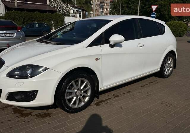 Білий Сеат Leon, об'ємом двигуна 1.6 л та пробігом 198 тис. км за 7200 $, фото 6 на Automoto.ua