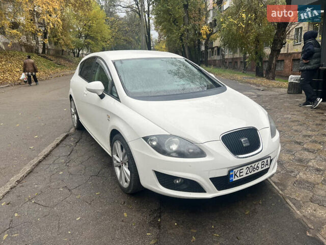 Белый Сеат Леон, объемом двигателя 1.8 л и пробегом 176 тыс. км за 6299 $, фото 1 на Automoto.ua
