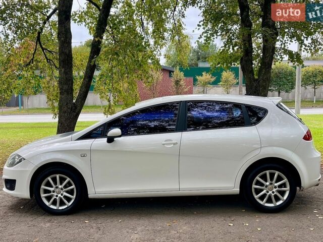 Білий Сеат Leon, об'ємом двигуна 1.6 л та пробігом 282 тис. км за 6000 $, фото 7 на Automoto.ua
