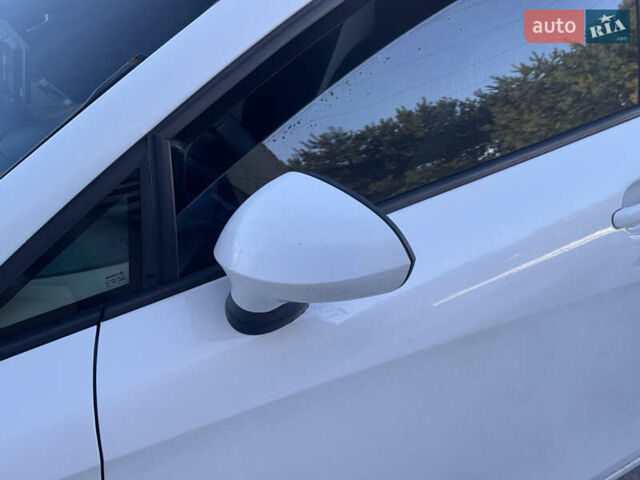 Білий Сеат Leon, об'ємом двигуна 1.4 л та пробігом 220 тис. км за 4450 $, фото 16 на Automoto.ua