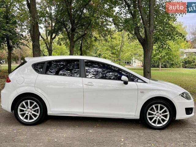 Білий Сеат Leon, об'ємом двигуна 1.6 л та пробігом 282 тис. км за 6000 $, фото 3 на Automoto.ua