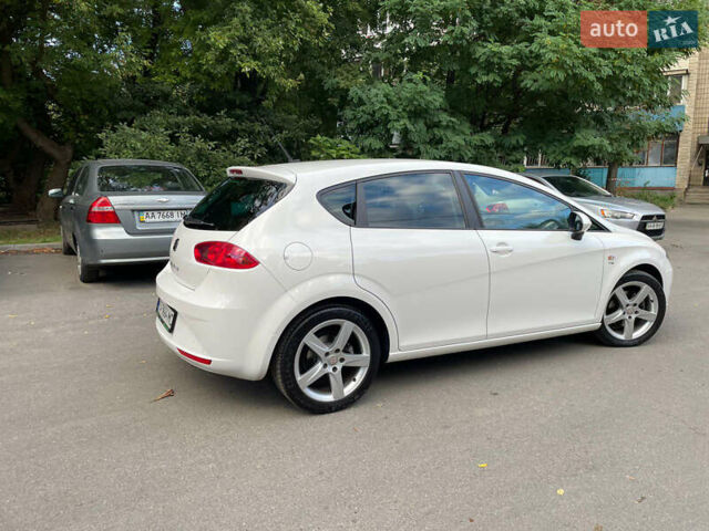 Белый Сеат Леон, объемом двигателя 1.8 л и пробегом 112 тыс. км за 7800 $, фото 6 на Automoto.ua