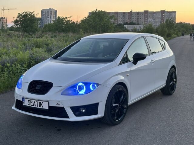 Белый Сеат Леон, объемом двигателя 1.4 л и пробегом 197 тыс. км за 6300 $, фото 5 на Automoto.ua