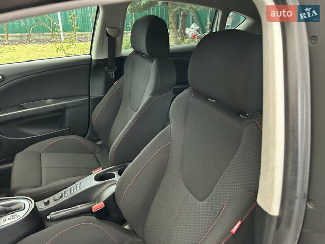 Белый Сеат Леон, объемом двигателя 1.8 л и пробегом 153 тыс. км за 9000 $, фото 19 на Automoto.ua