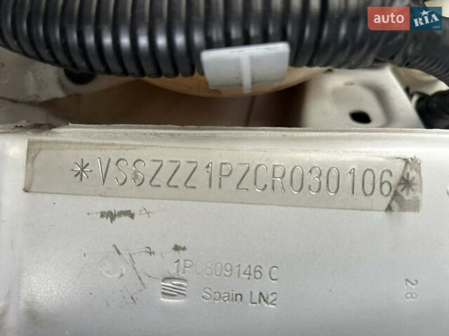 Белый Сеат Леон, объемом двигателя 1.8 л и пробегом 153 тыс. км за 9000 $, фото 69 на Automoto.ua