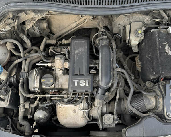 Білий Сеат Leon, об'ємом двигуна 1.2 л та пробігом 150 тис. км за 7499 $, фото 35 на Automoto.ua