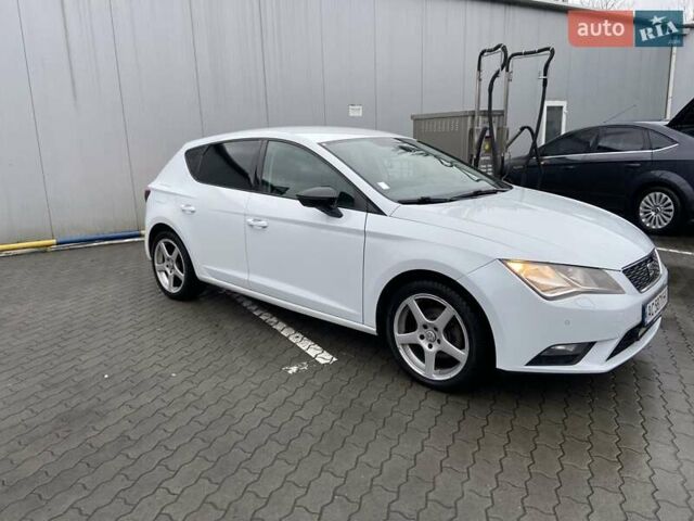 Белый Сеат Леон, объемом двигателя 1.4 л и пробегом 272 тыс. км за 8900 $, фото 3 на Automoto.ua