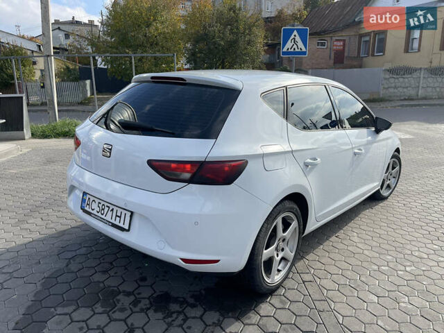 Сеат Леон 2012 в Луцке на Automoto.ua Белый Сеат Леон, объемом двигателя 1.4 л и пробегом 282 тыс. км за 7500 $, фото 4 на Automoto.ua