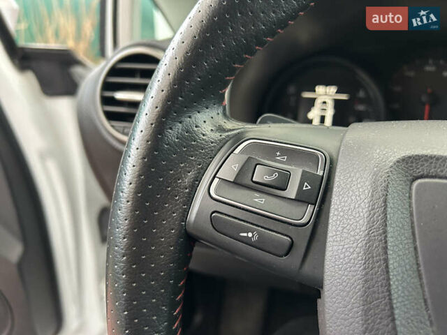 Белый Сеат Леон, объемом двигателя 1.8 л и пробегом 153 тыс. км за 9000 $, фото 34 на Automoto.ua