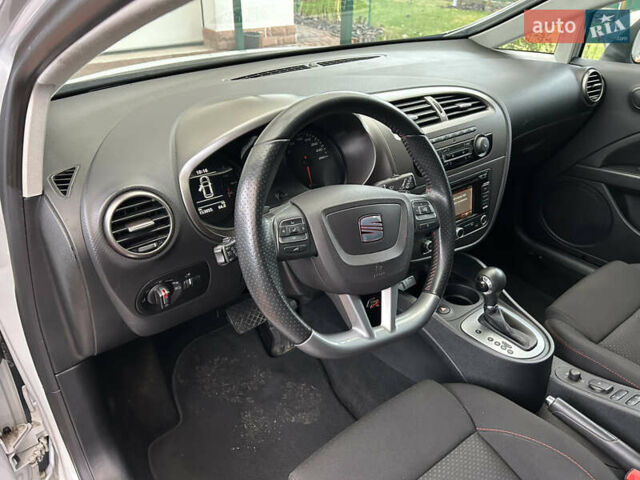 Белый Сеат Леон, объемом двигателя 1.8 л и пробегом 153 тыс. км за 9000 $, фото 23 на Automoto.ua