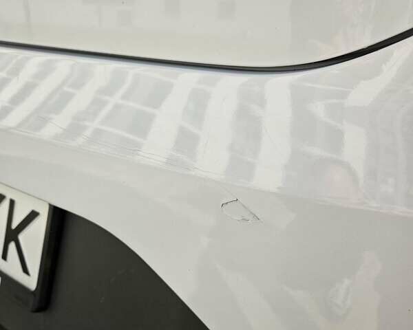 Сеат Леон 2013 в Черкассах на Automoto.ua Белый Сеат Леон, объемом двигателя 1.8 л и пробегом 134 тыс. км за 13400 $, фото 23 на Automoto.ua