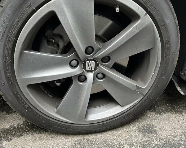 Белый Сеат Леон, объемом двигателя 1.8 л и пробегом 132 тыс. км за 10400 $, фото 24 на Automoto.ua