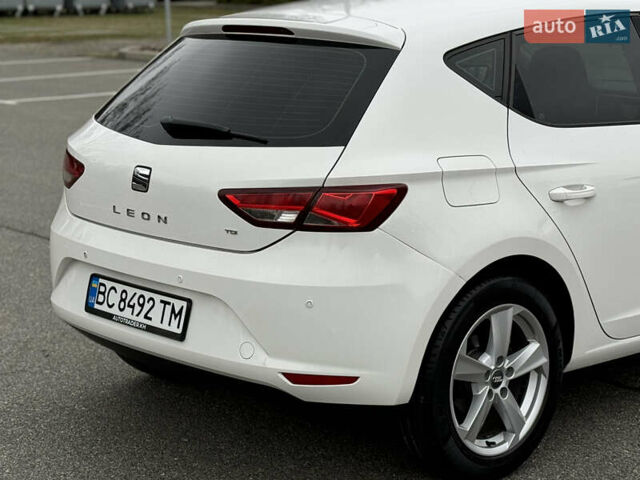 Білий Сеат Leon, об'ємом двигуна 1.6 л та пробігом 180 тис. км за 10499 $, фото 28 на Automoto.ua