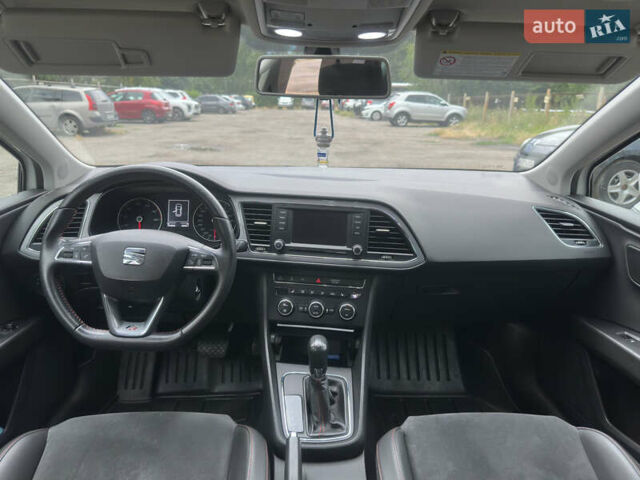 Белый Сеат Леон, объемом двигателя 1.8 л и пробегом 173 тыс. км за 13000 $, фото 17 на Automoto.ua