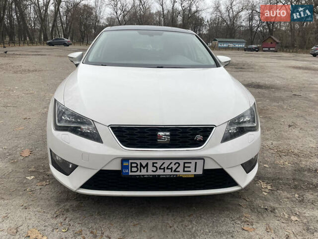 Белый Сеат Леон, объемом двигателя 1.8 л и пробегом 142 тыс. км за 11500 $, фото 1 на Automoto.ua