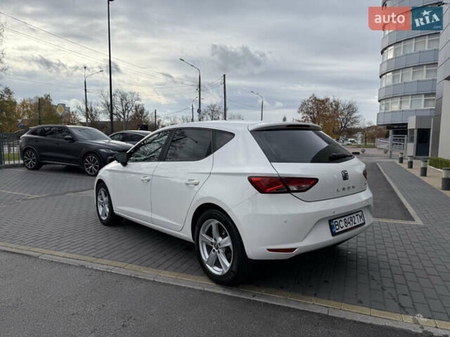 Білий Сеат Leon, об'ємом двигуна 1.6 л та пробігом 180 тис. км за 10700 $, фото 6 на Automoto.ua