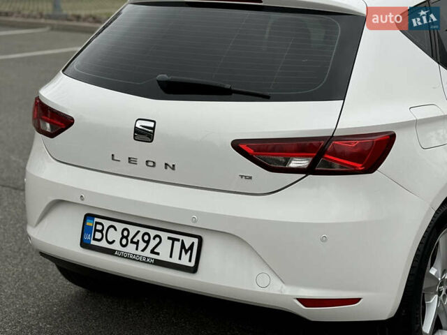 Белый Сеат Леон, объемом двигателя 1.6 л и пробегом 180 тыс. км за 9850 $, фото 20 на Automoto.ua