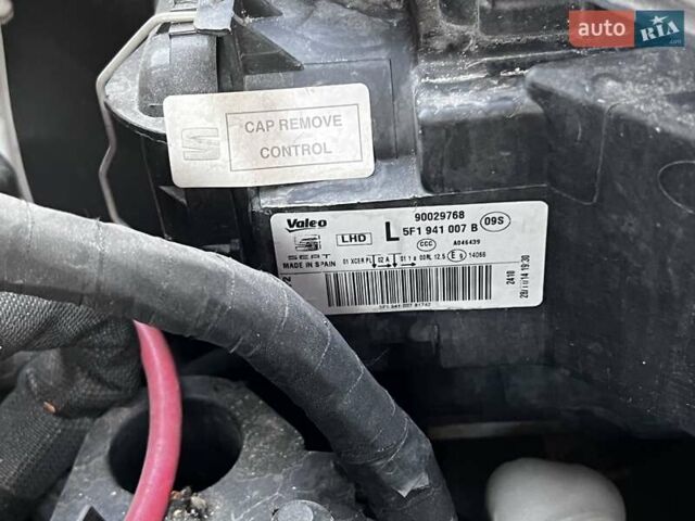 Белый Сеат Леон, объемом двигателя 1.4 л и пробегом 190 тыс. км за 15499 $, фото 25 на Automoto.ua