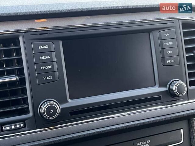 Белый Сеат Леон, объемом двигателя 1.4 л и пробегом 190 тыс. км за 15499 $, фото 19 на Automoto.ua