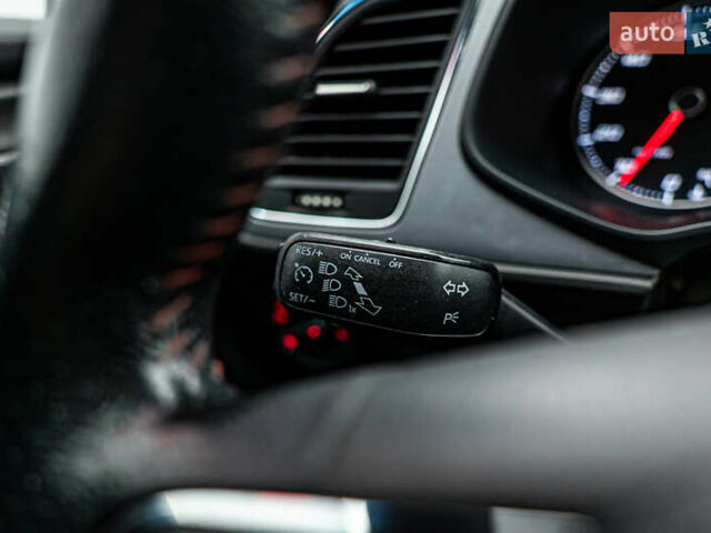 Белый Сеат Леон, объемом двигателя 1.8 л и пробегом 223 тыс. км за 10650 $, фото 14 на Automoto.ua